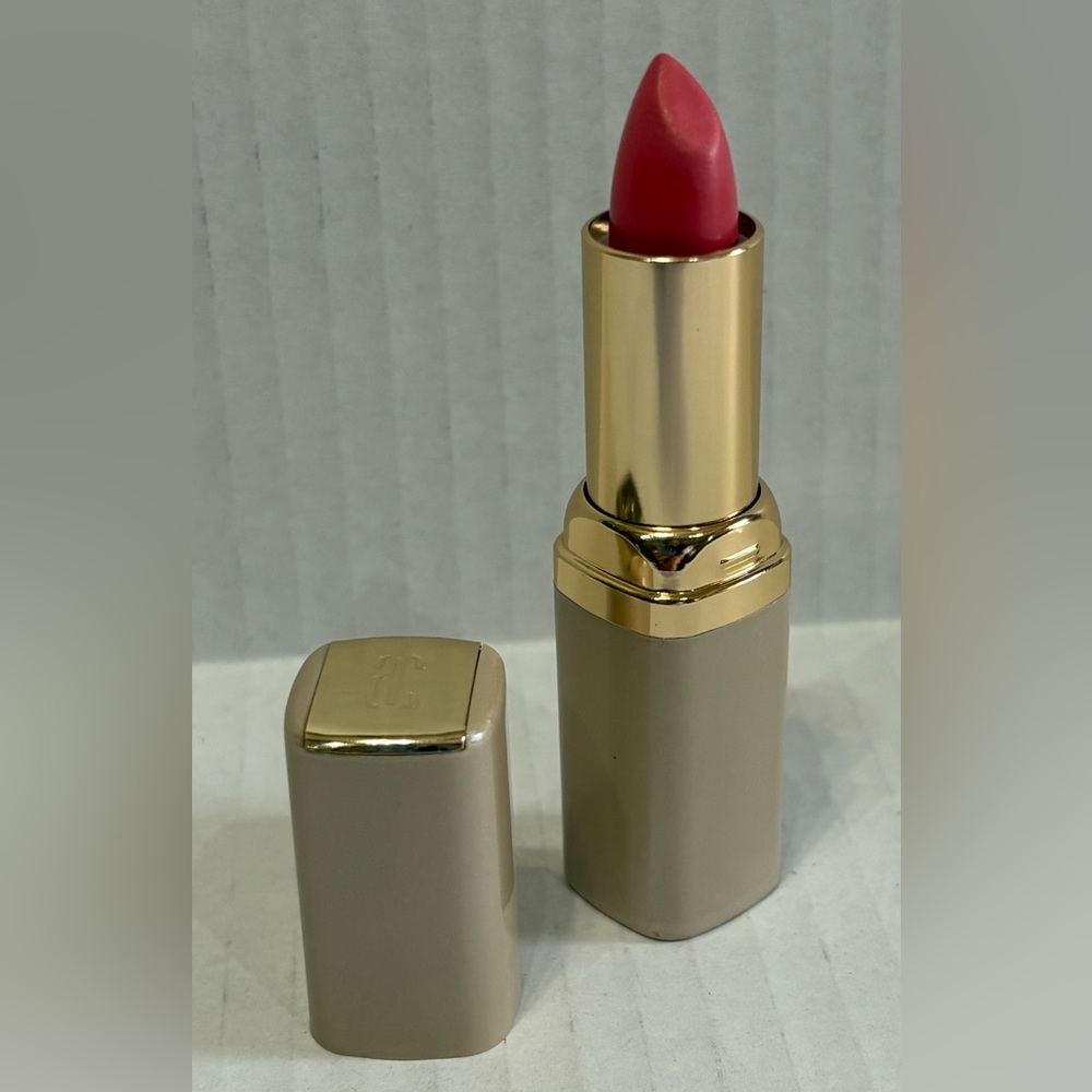 Avon Beyond Color Lipstick SHELL 508 Full Size Discontinued Retired